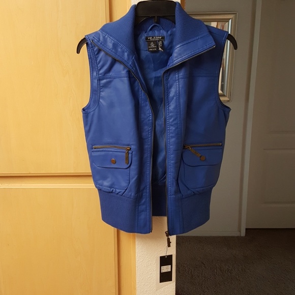 BB Jeans Vest - Picture 2 of 4